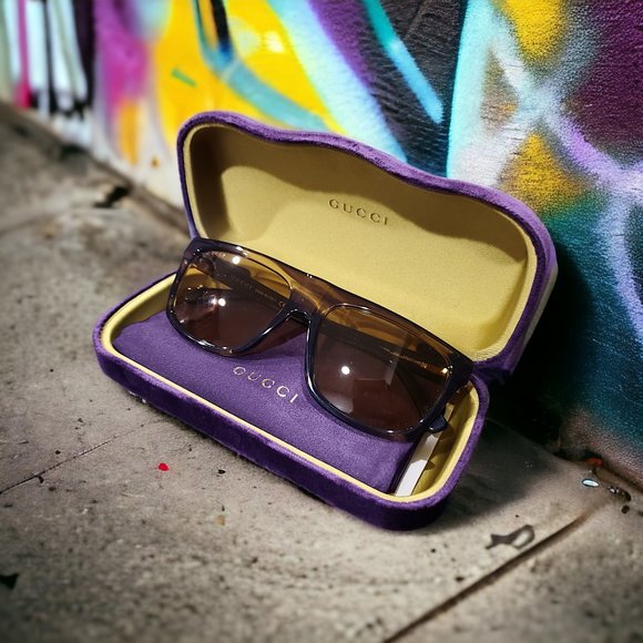 GUCCI Square Frame Sunglasses